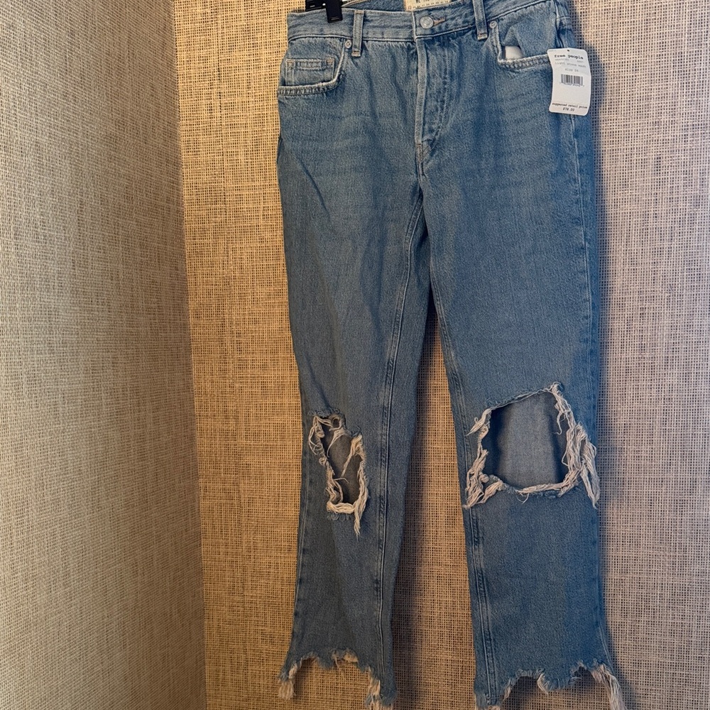 Free People Ripped Ankle Jeans in Blue